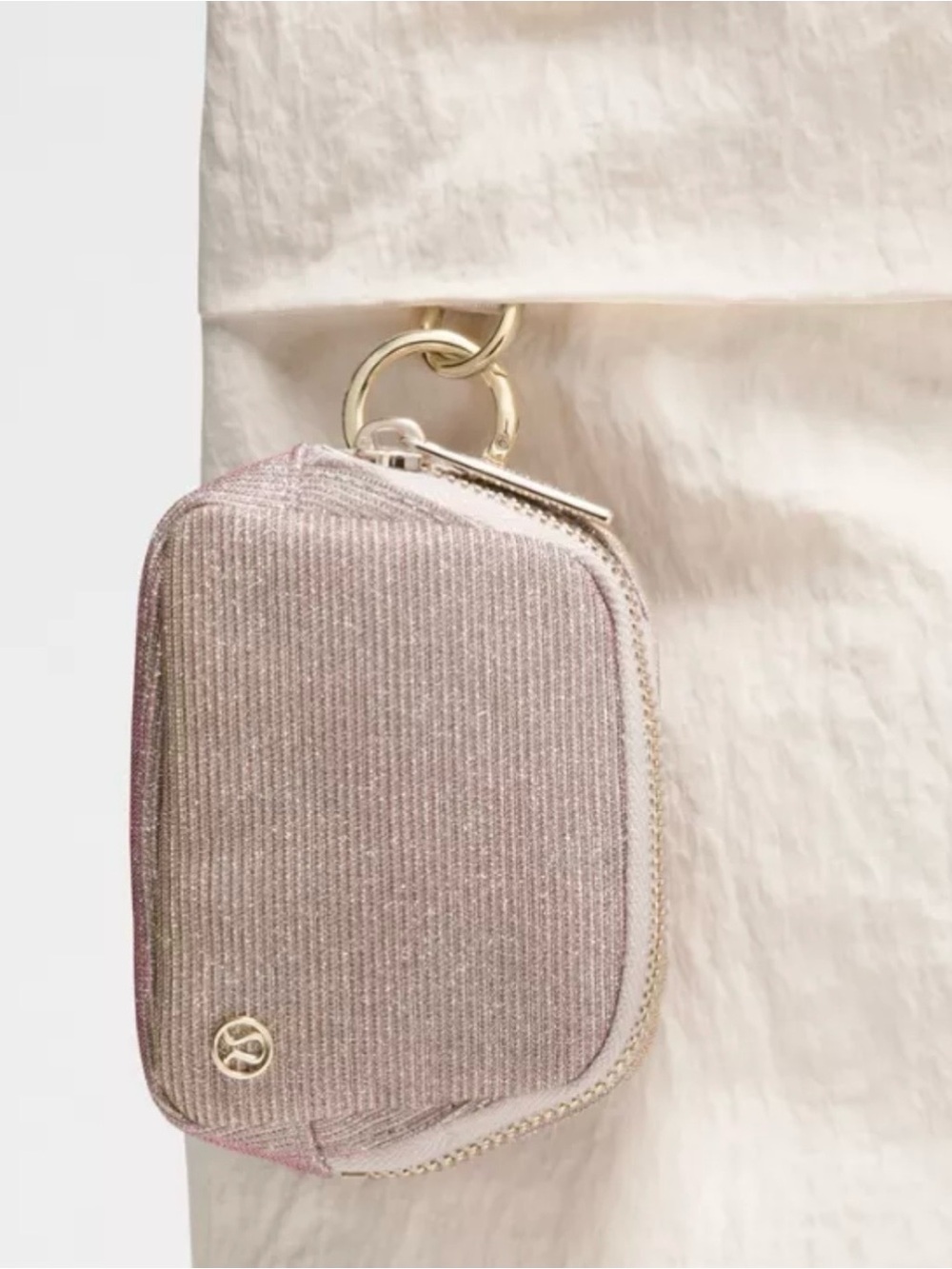 NWT Lululemon Everywhere Belt Bag Nano
Glitter - Picture 2 of 7